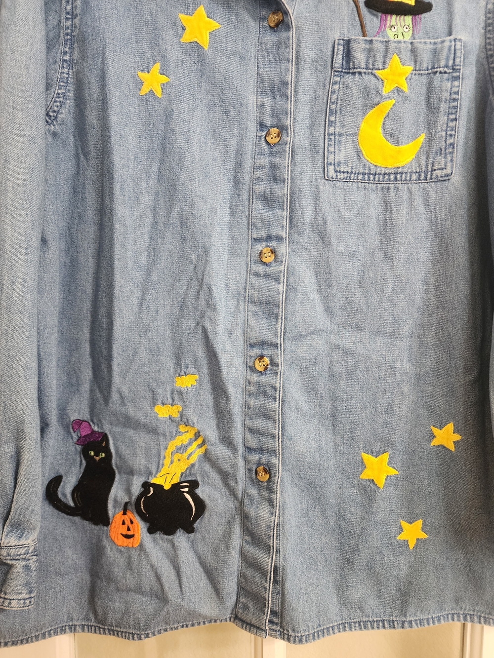 Vintage Victoria Jones Halloween Denim Shirt M Witch Black Cat Embroidered - Picture 7 of 12